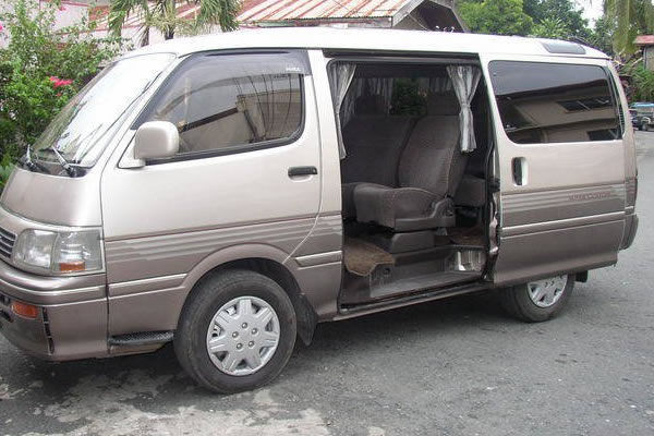 Toyota Safari Van